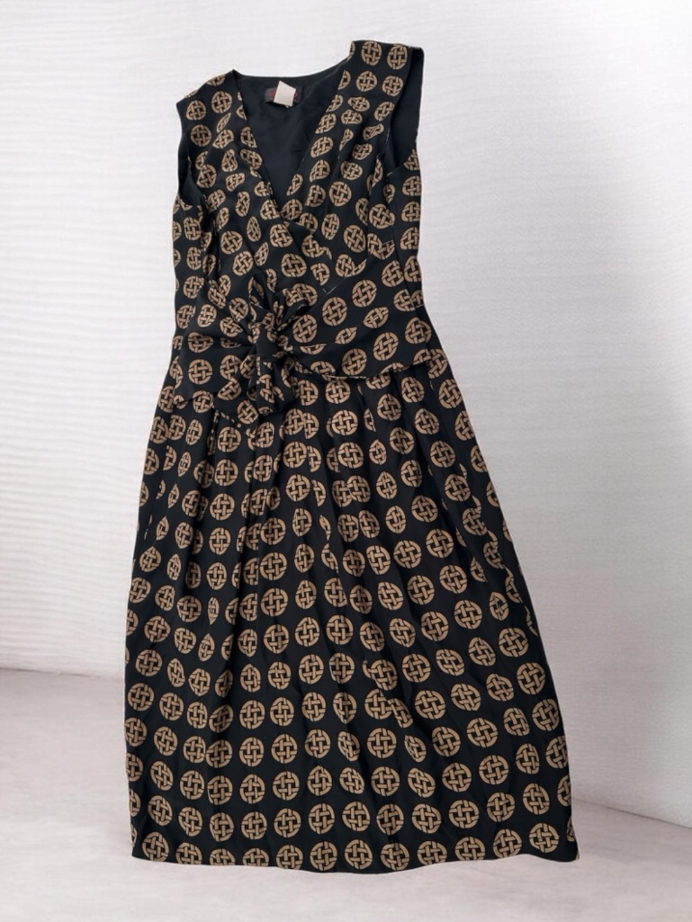 Sheila yan sleeveless dress
